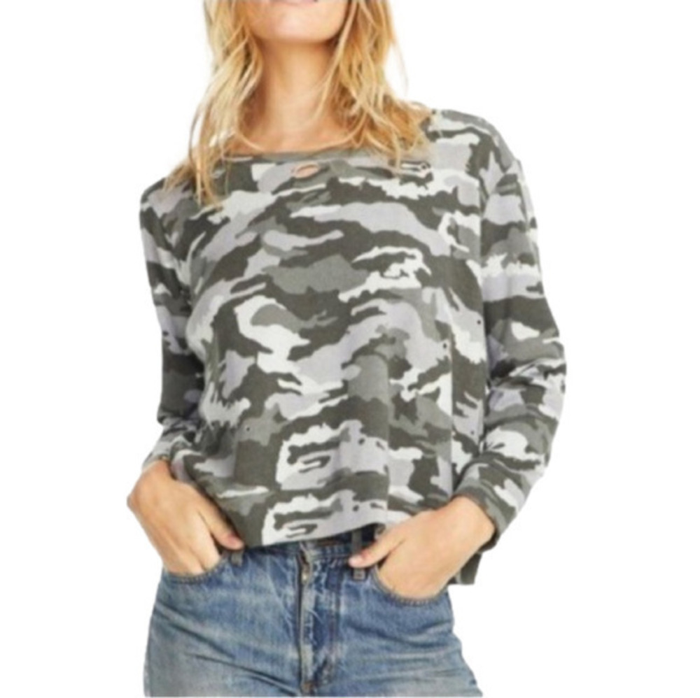 𝅺CHASER Gray Blue Camouflage Camo Top Sweatshirt Medium